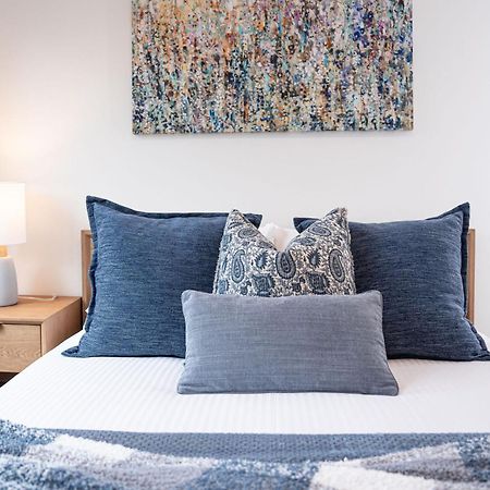 Bluebird Daze By Revelstoke Vacations Apartamento Exterior foto