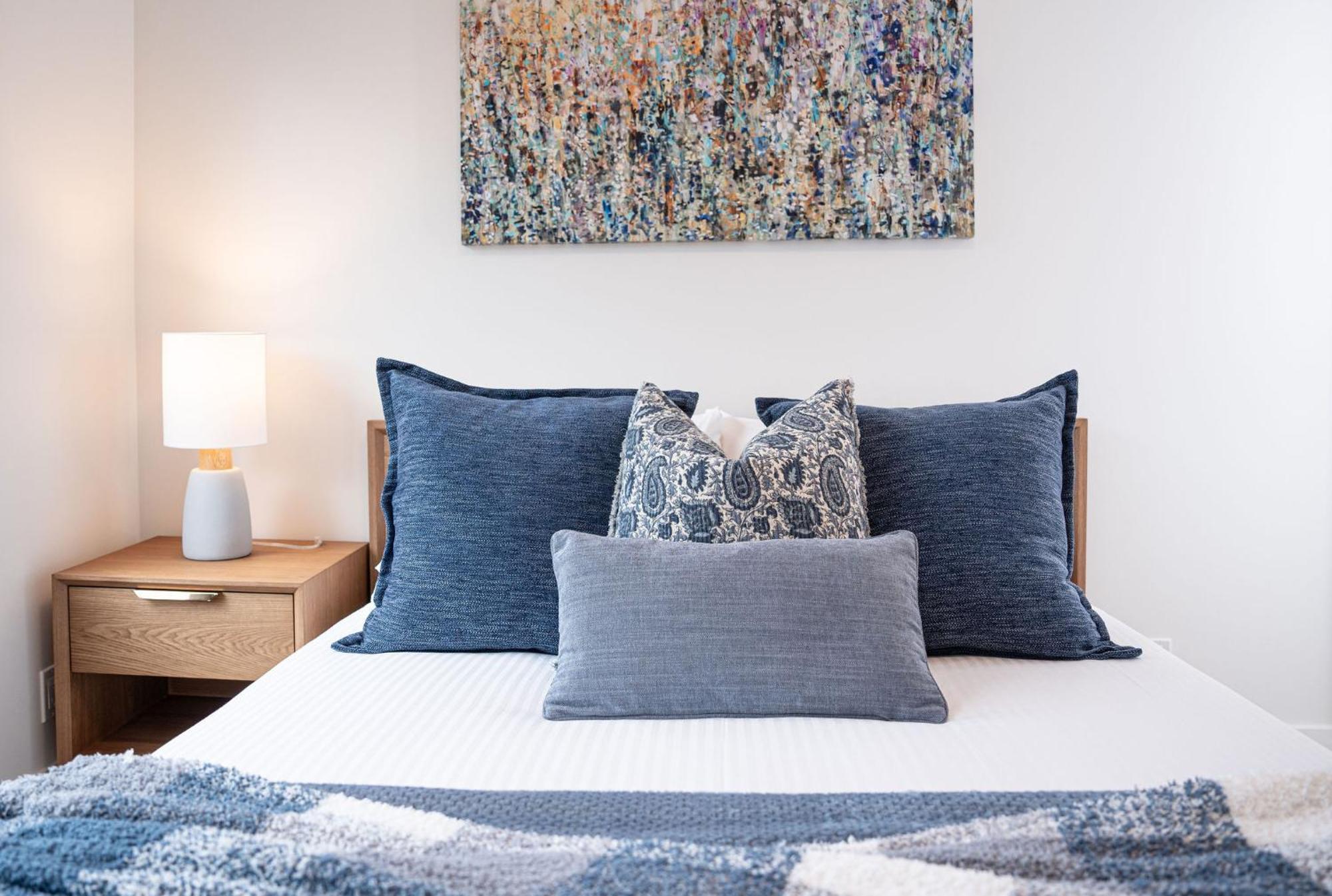 Bluebird Daze By Revelstoke Vacations Apartamento Exterior foto