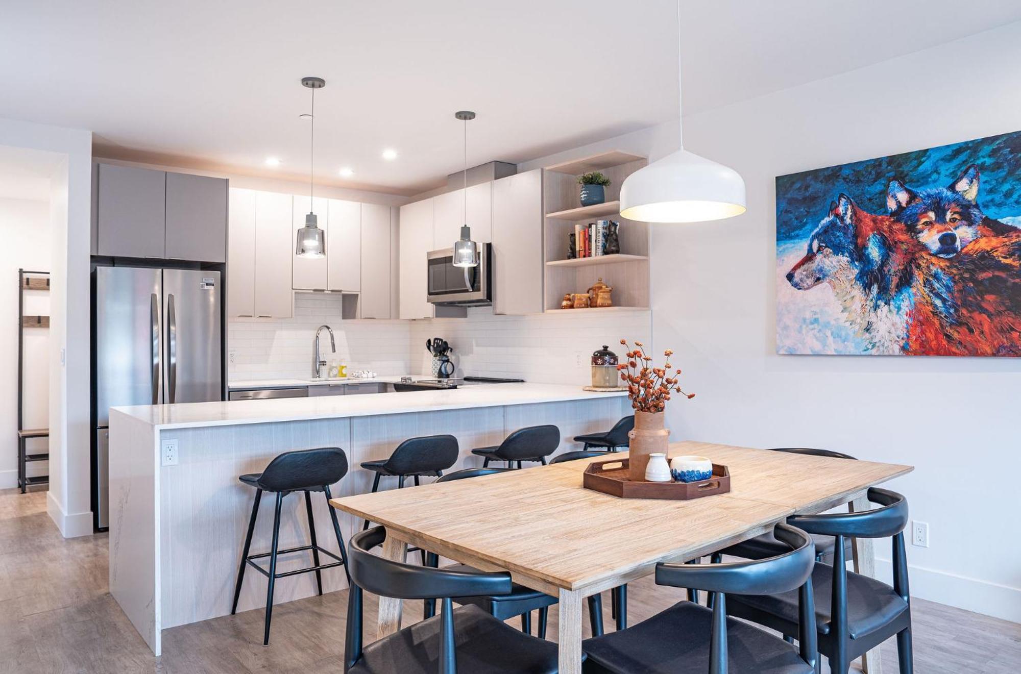 Bluebird Daze By Revelstoke Vacations Apartamento Exterior foto